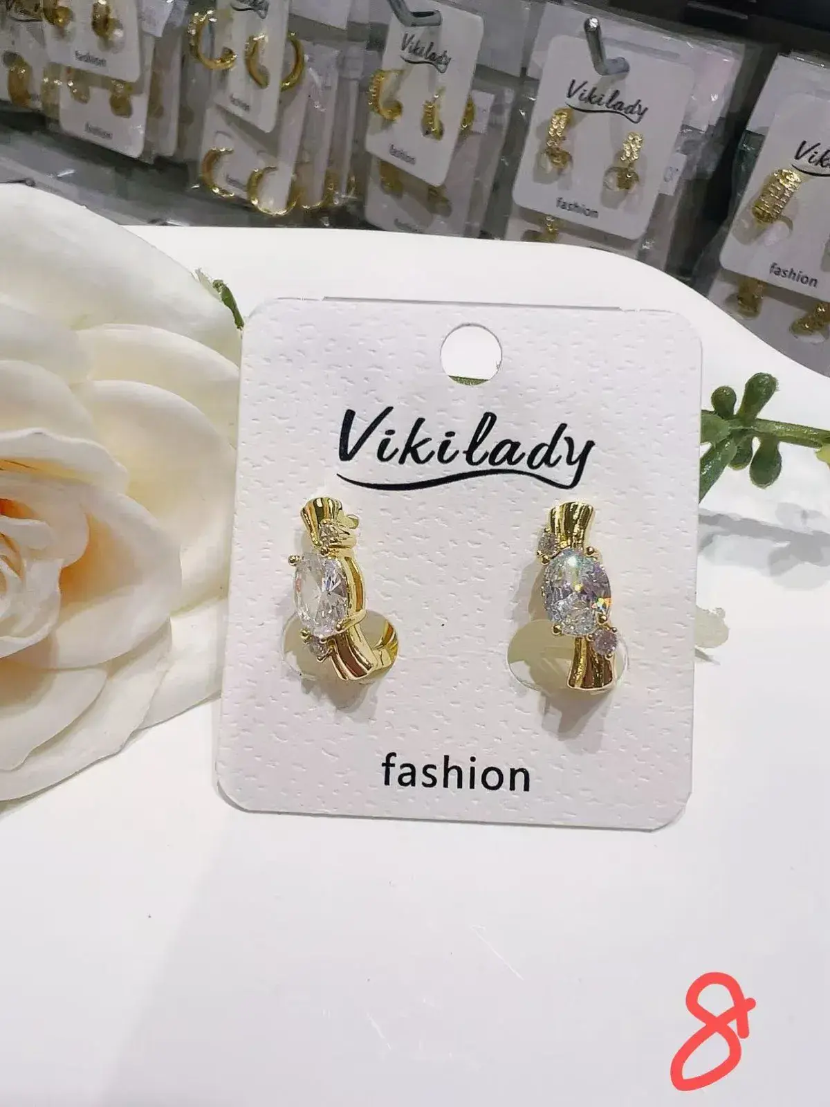Kolczyki damskie Viki Lady złote z kryształkami
