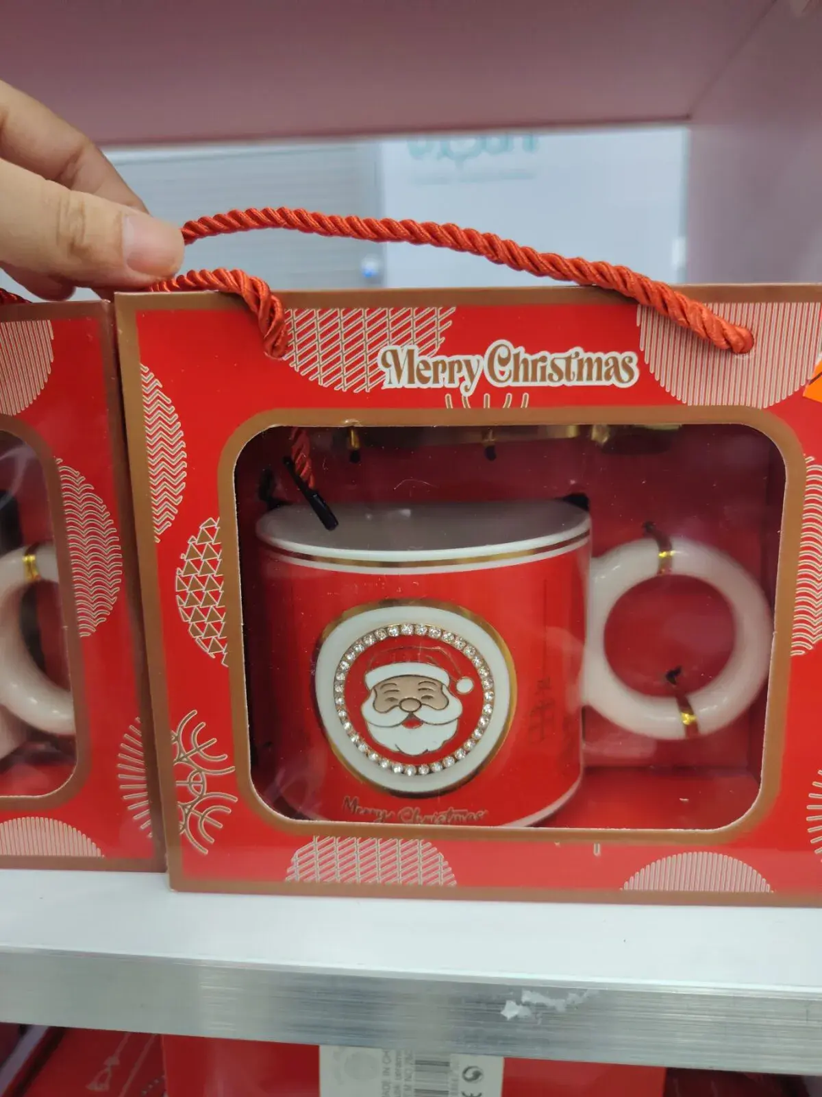 Kubek świąteczny z Santa Claus w pudełku