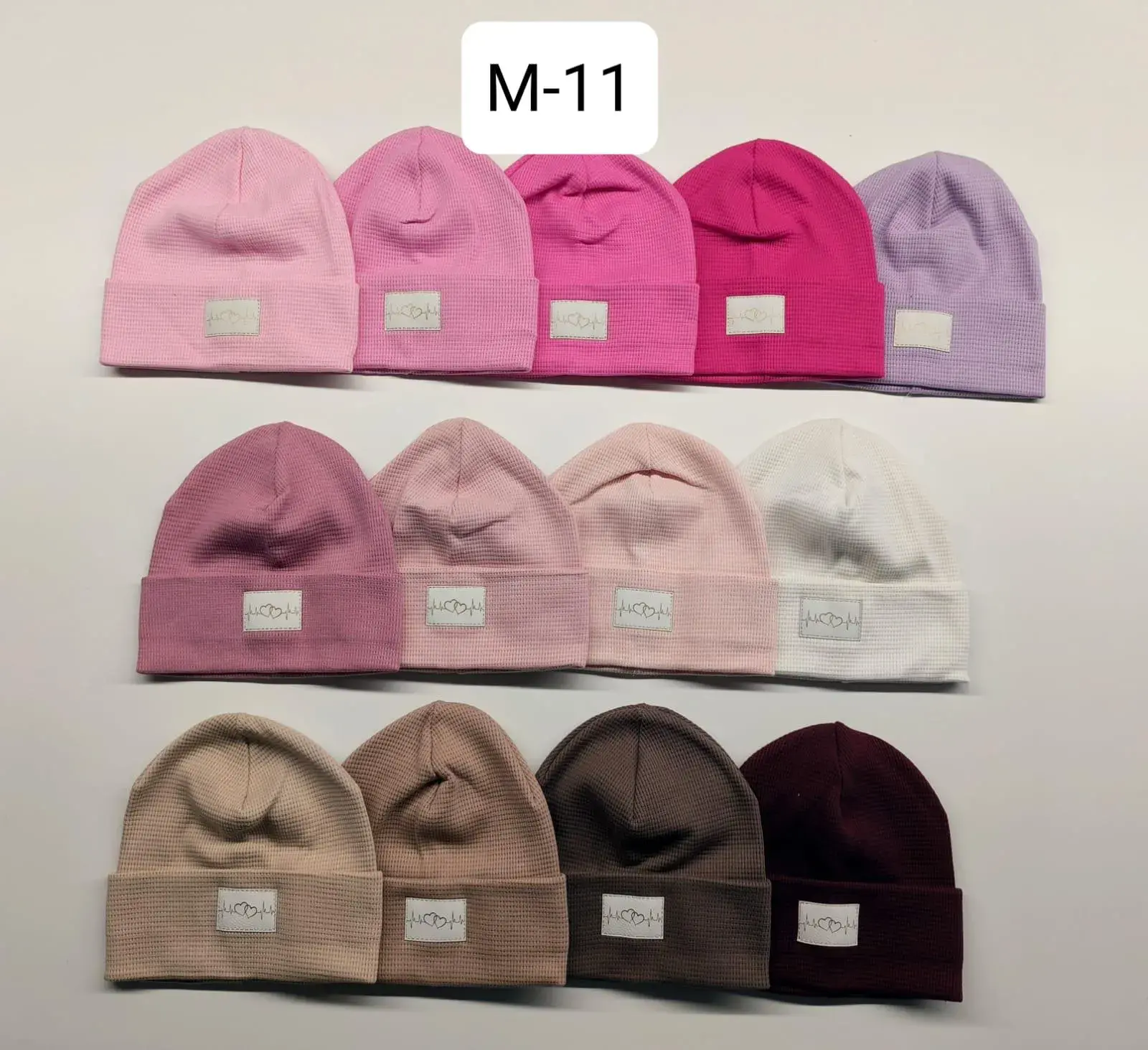 Czapki dziecięce beanie M-11, 10 szt/opak.