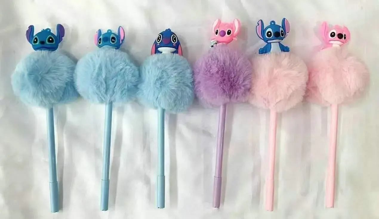 Długopis Stitch z puszystym pomponem i figurką, mix kolorów, 16 szt