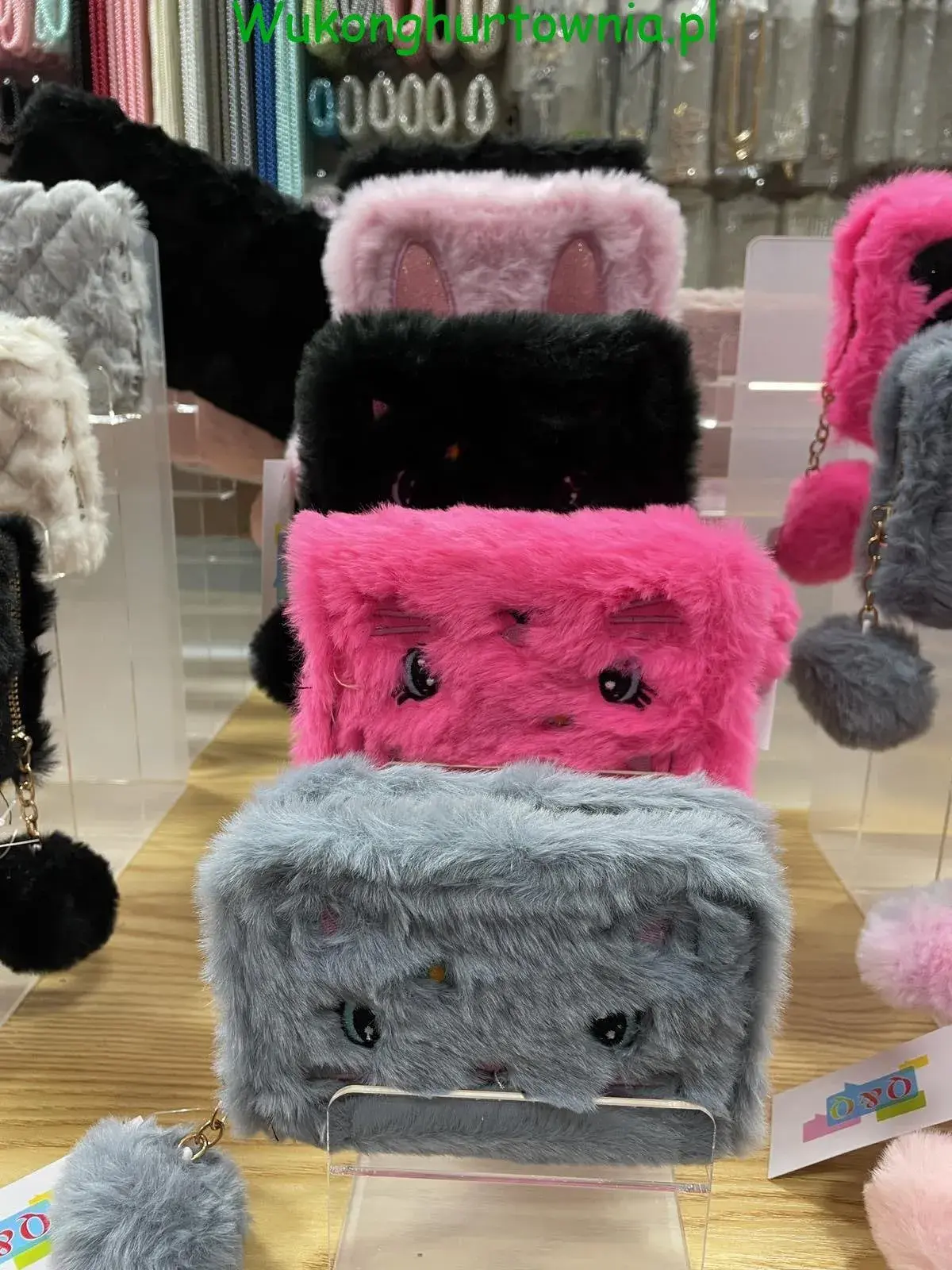 Mini portfel pluszowy z kreskówkowymi uszami mix kolorów