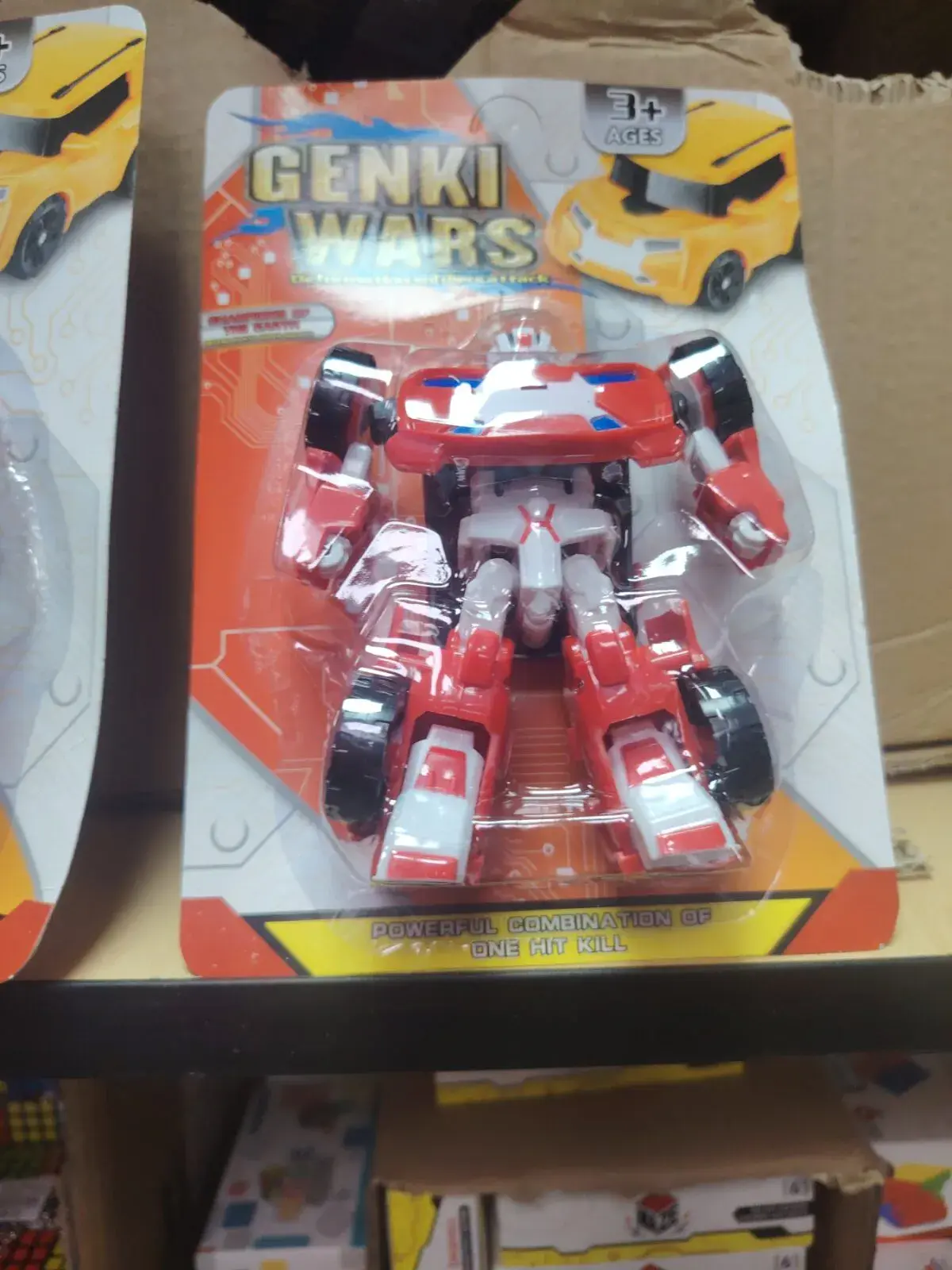 Genki Wars Robot czerwony transformujący 3+