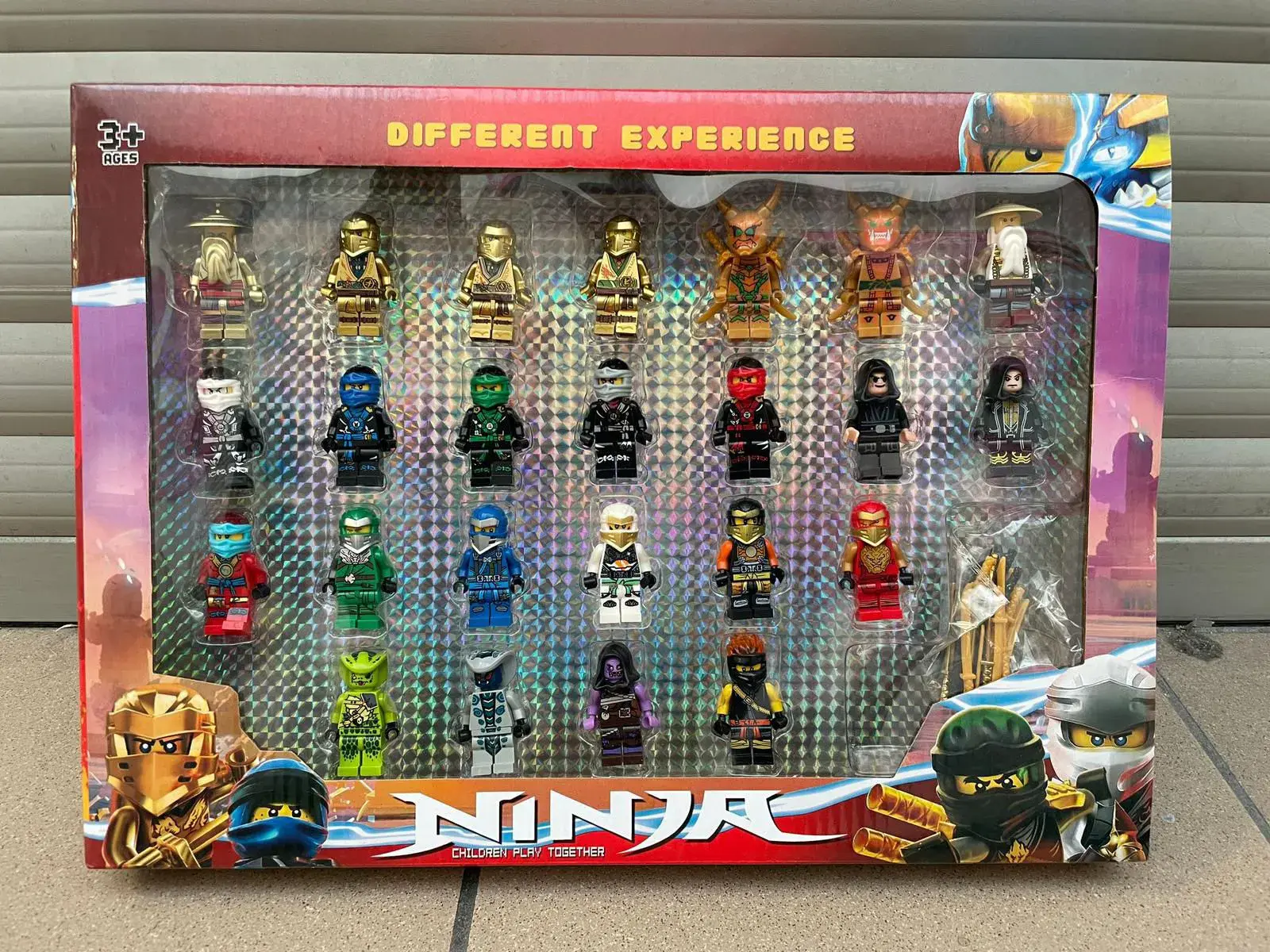 Zestaw figurek Ninjago 24 szt w pudełku