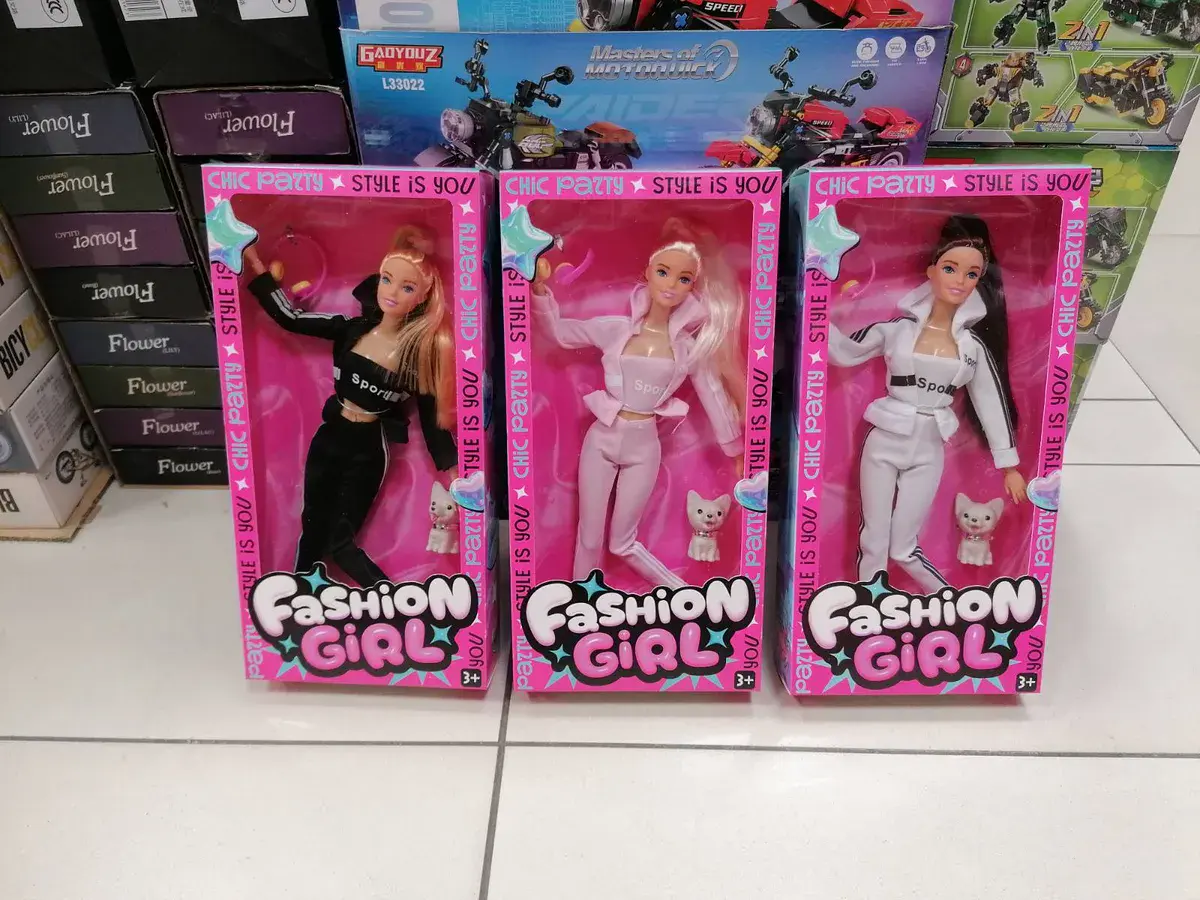 Fashion Girl lalka modowa z psem 3+ w sportowym stroju