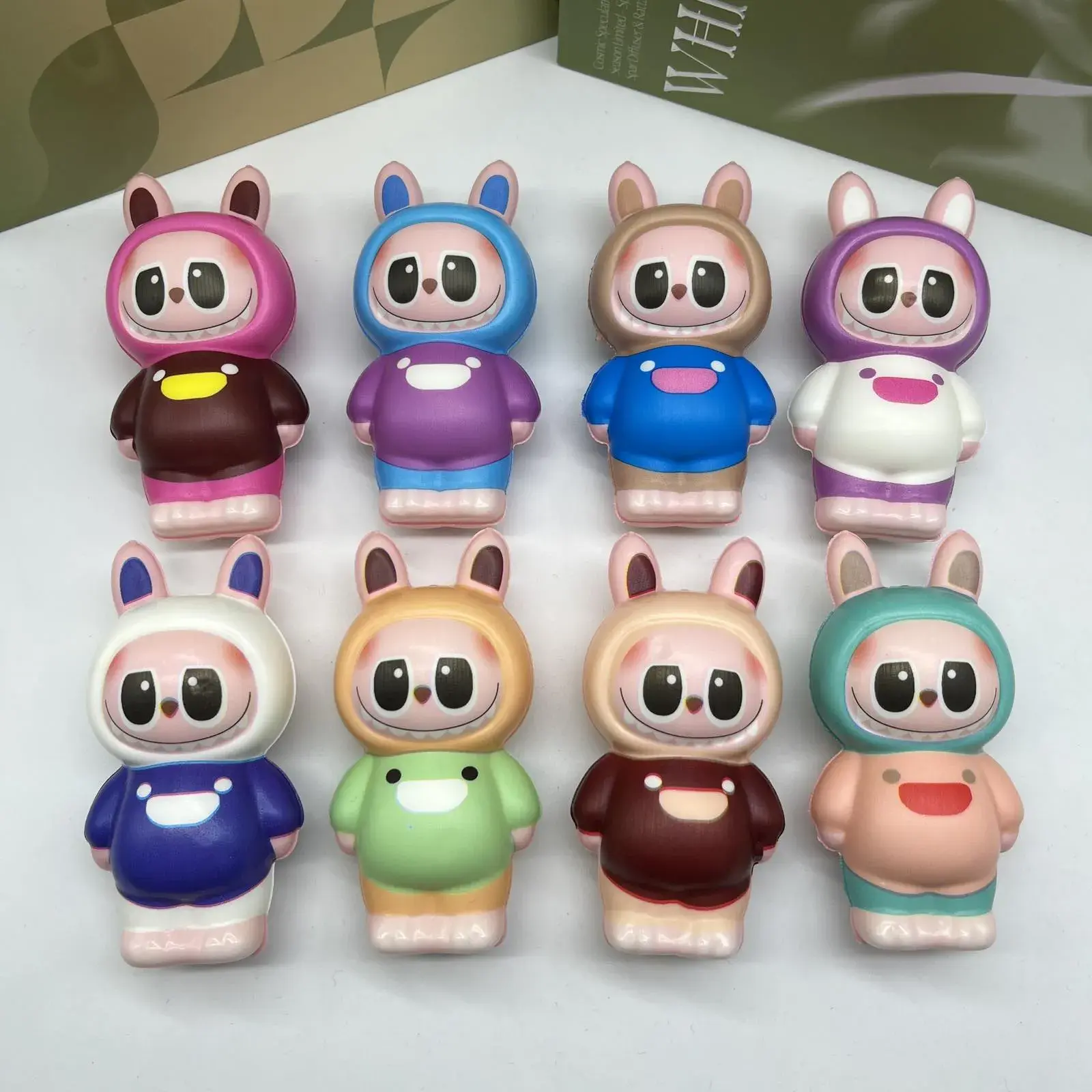 Zabawki Squeeze Toys Labubu gniotki antystresowe 12 szt.
