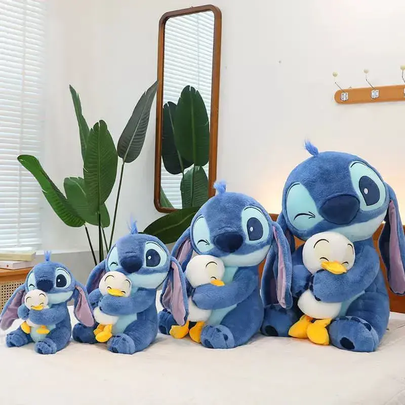 Maskotka Pluszowa Stitch z Kaczuszką 35cm