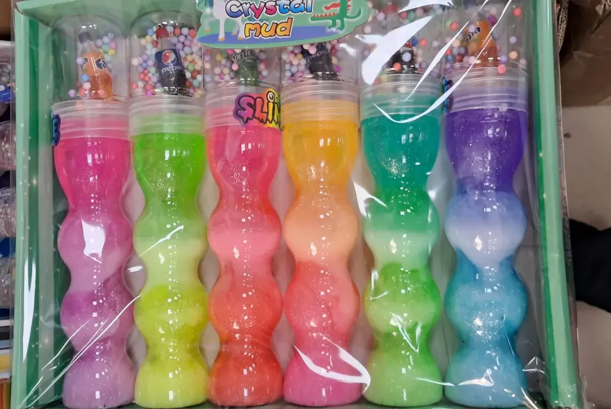 Zestaw kolorowego slime Crystal Mud z piankowymi kuleczkami 6 sztuk WK