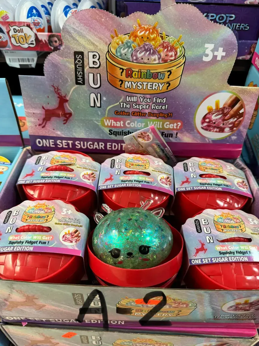 Squishy Bun zabawka antystresowa z brokatem i niespodzianką