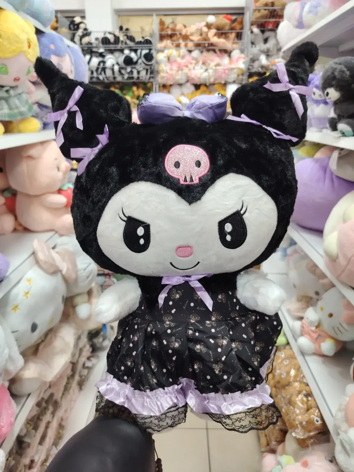 Maskotka Pluszowa Kuromi 45cm, w wielu kolorach – wzór 3