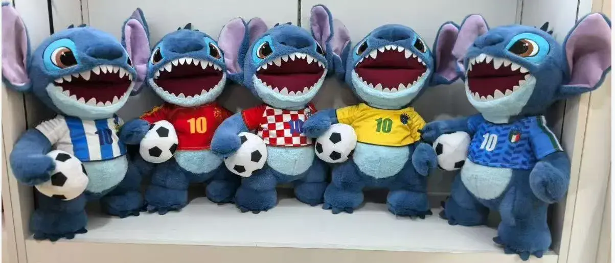 Maskotka Pluszowa Stitch Piłkarz 35cm