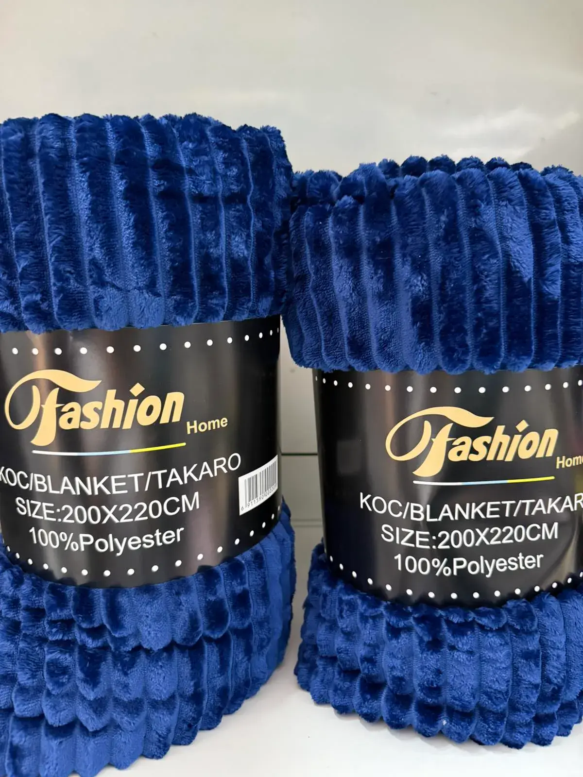 KOCE 200x220cm 100% Poliester Fashion Home, kolor granatowy