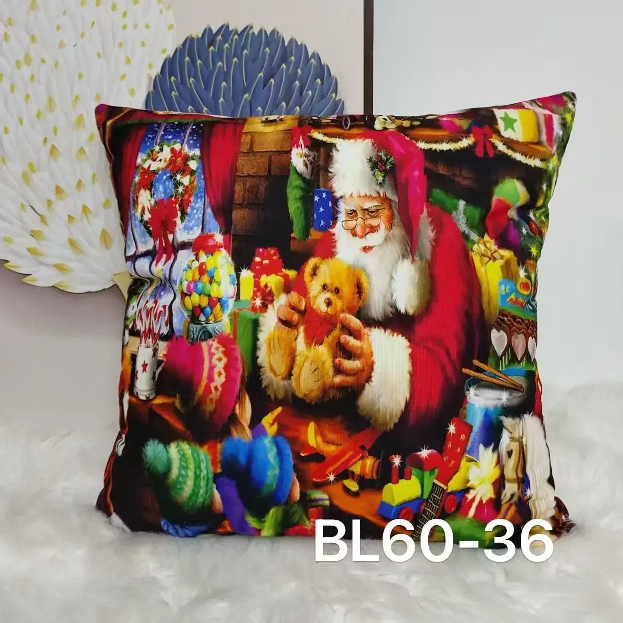 Poszewka Świąteczny Santa Claus 40x40cm, w wielu kolorach – wzór 3