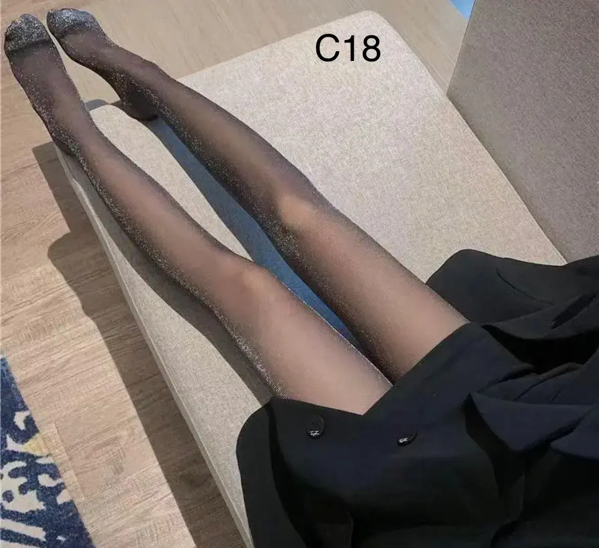 Czarne cienkie rajstopy damskie transparentne model C18