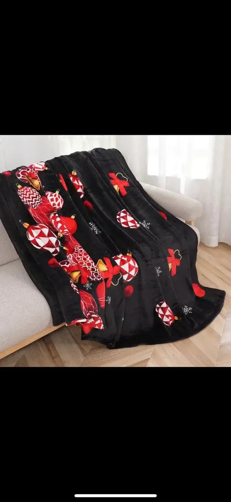 Koce Świąteczne 200x220cm Czarne z Czerwonymi Bombkami