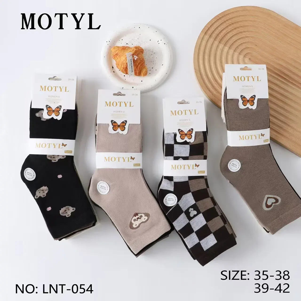 Skarpetki damskie Motyle wzorzyste rozmiar 35-38