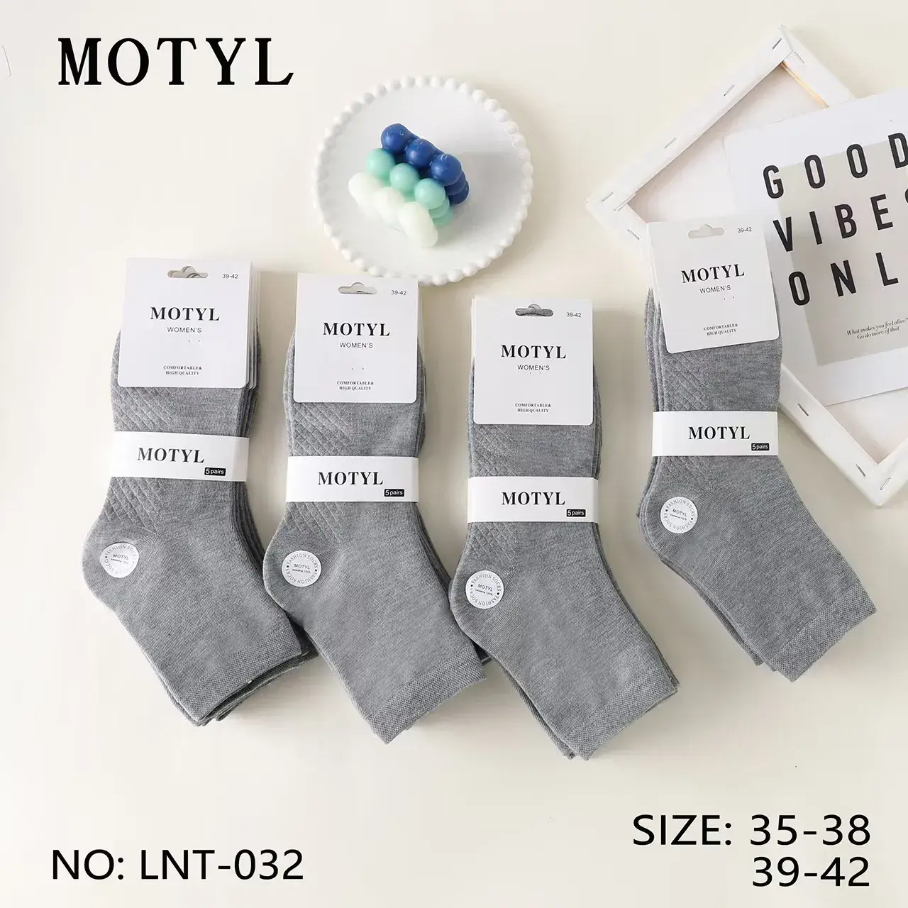 Skarpetki damskie Motyl szare rozmiar 35-38 i, kolor szary melanż
