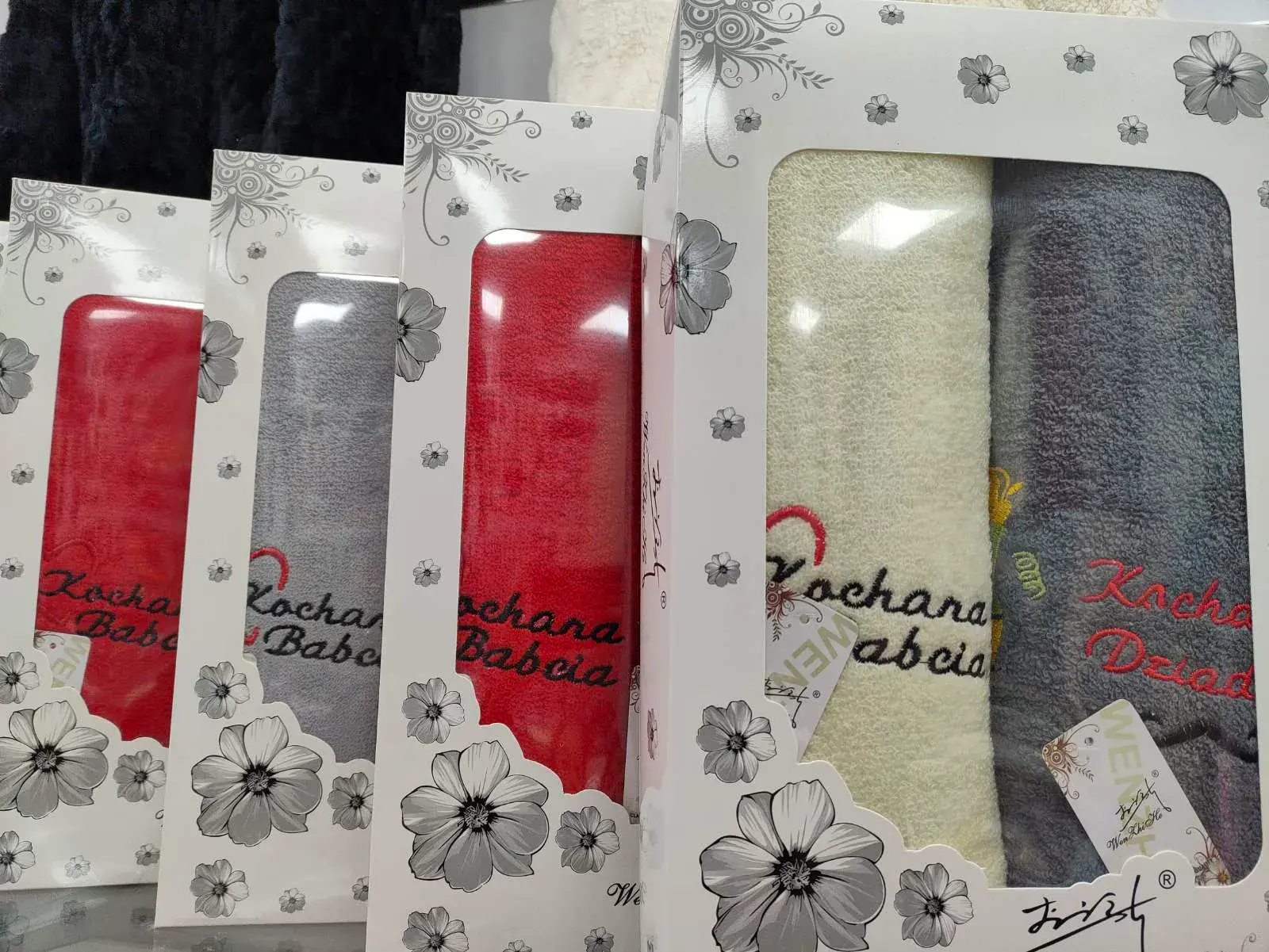 Ręczniki Babcia & Dziadek 70/140, w wielu kolorach