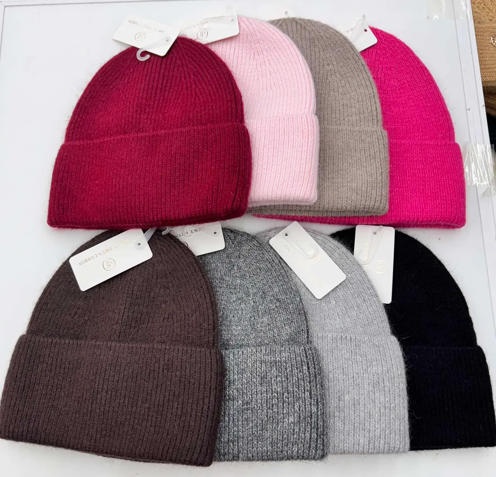 Czapki damskie beanie dzianinowe 10 kolorów