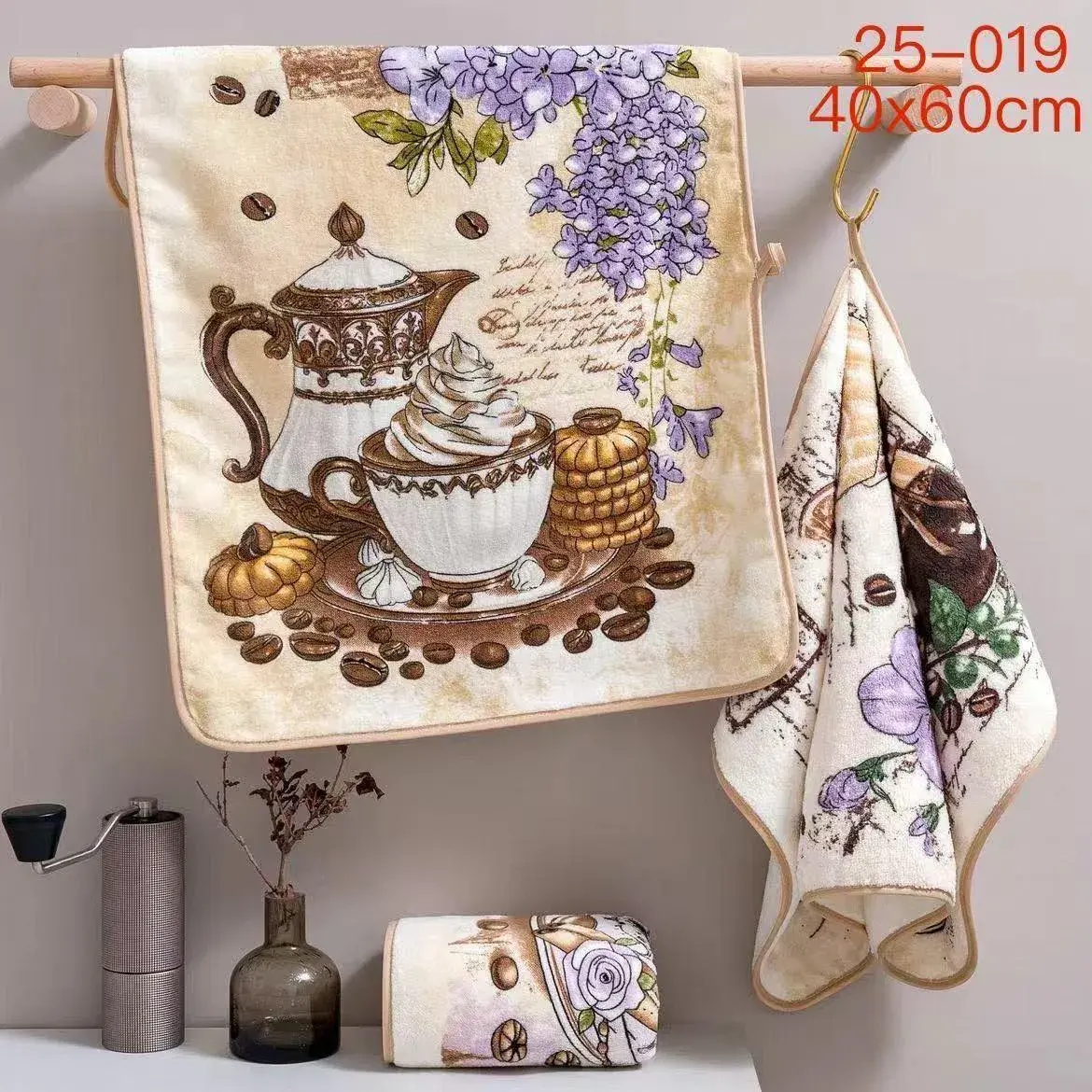 Ścierki z mikrofibry COFFE 40/60 cm, kolor kremowy beż z fioletowymi akcentami