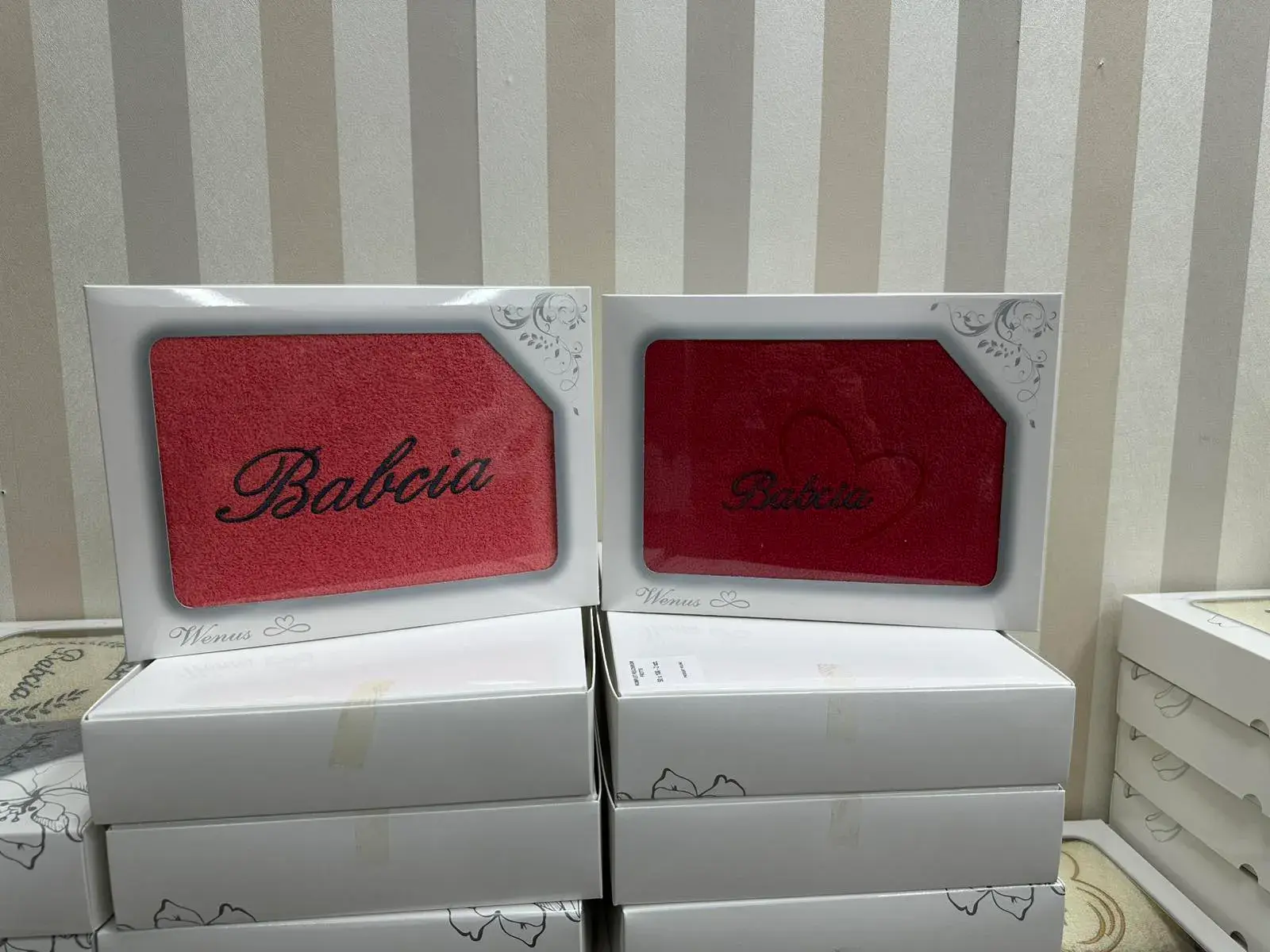 Ręczniki Babcia & Dziadka 70/140, kolor czerwony