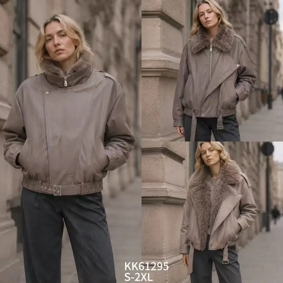 Kurtka damska z kołnierzem z futra ekologicznego beżowa KK61295