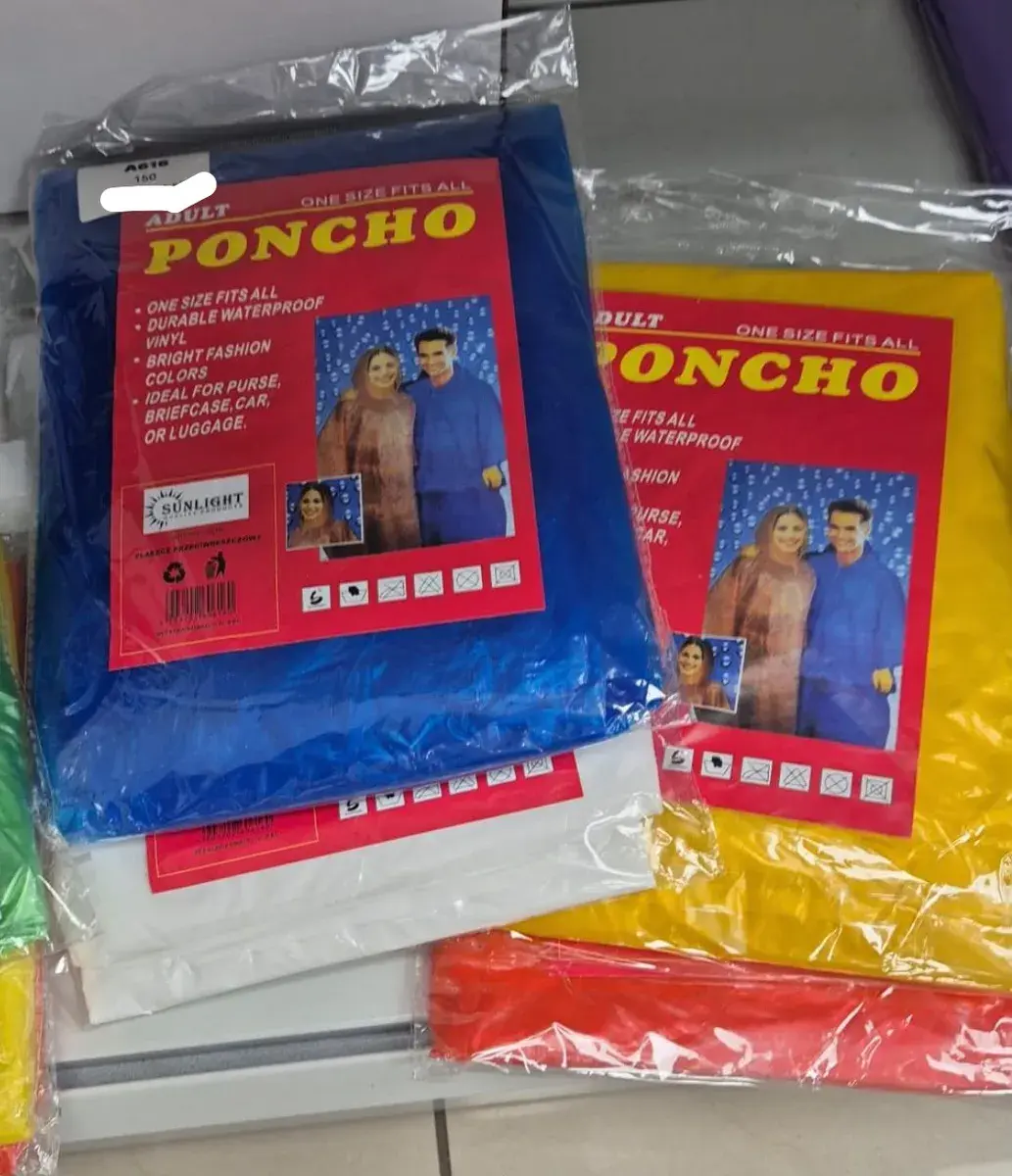 Płaszcz przeciwdeszczowy uniwersalny poncho kolorowy dla dorosłych