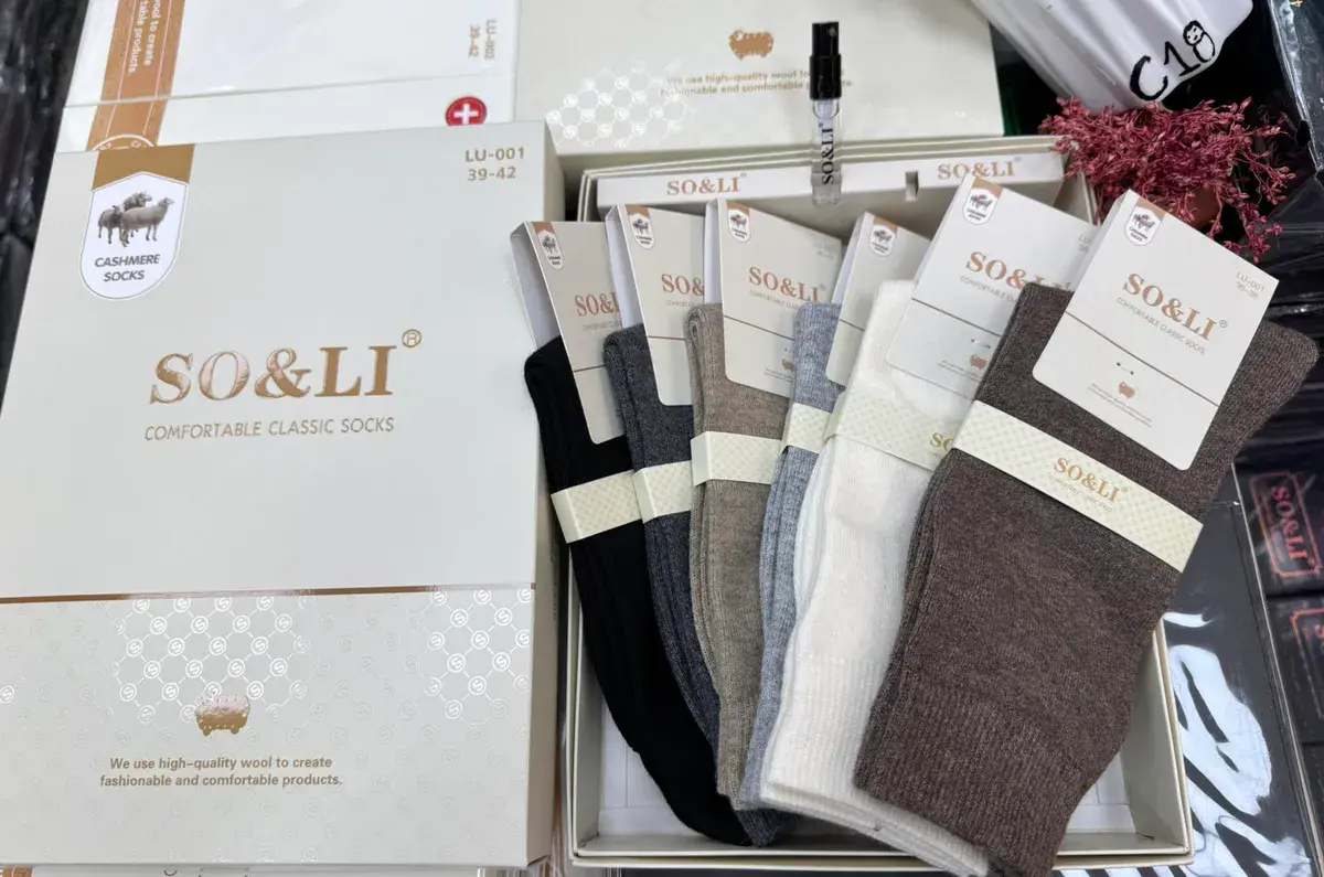 Skarpety SO&LI cashmere mix komfortowe klasyczne 39-42